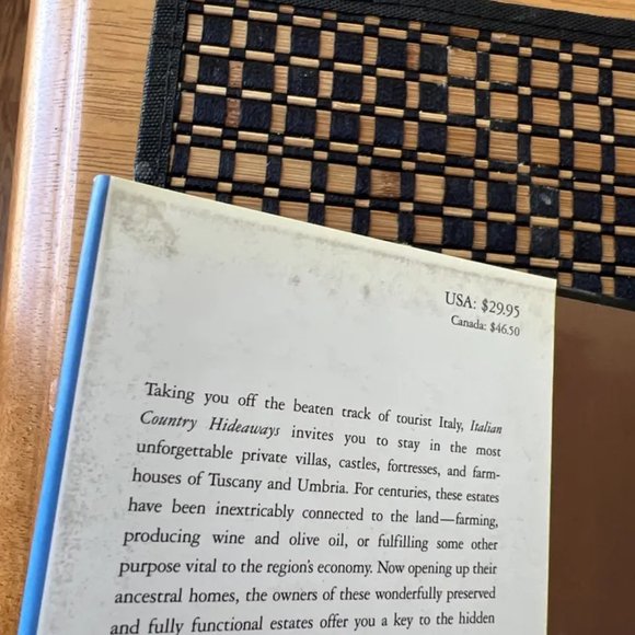 Italian Country Hideaways: Vacationing in Tuscany and Umbria's Most by Hurst - Picture 12 of 13